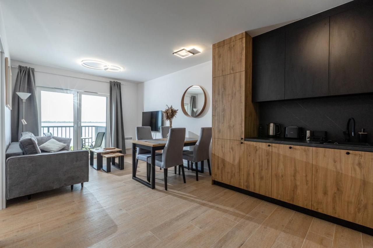 Apartament Grafitowy By Major Domus Club Dziwnów Esterno foto